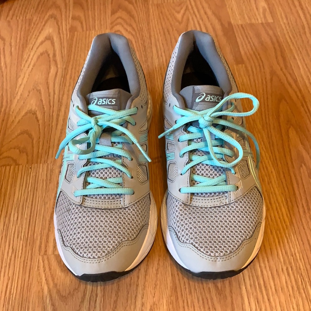 ASICS Everyday Comfort shoes. Size 9.